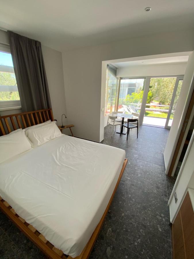 Hotel Torre Santamaria Resort Mattinata Exteriör bild