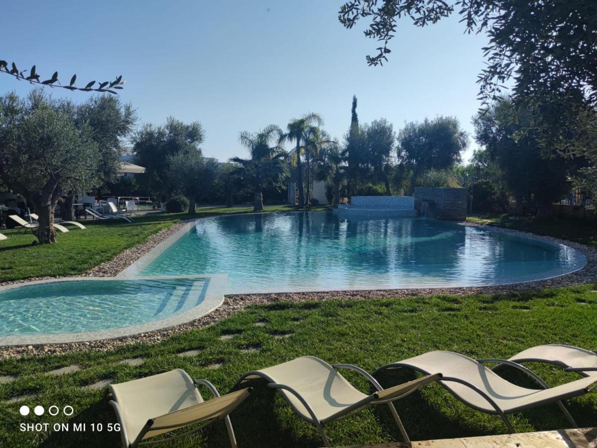 Hotel Torre Santamaria Resort Mattinata Exteriör bild