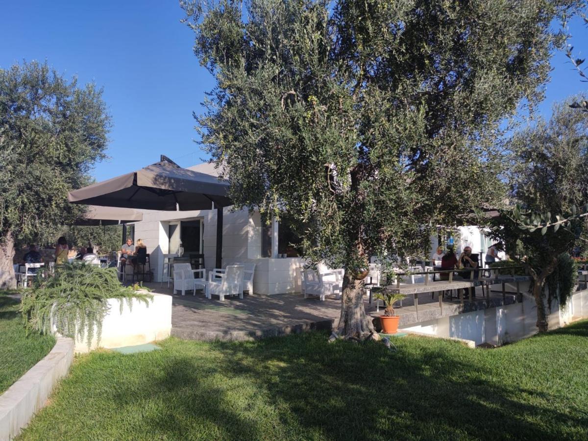 Hotel Torre Santamaria Resort Mattinata Exteriör bild
